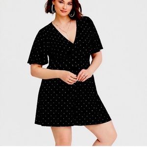 Torrid Size 4 Black & White Polka Dot Flutter Sleeve Romper